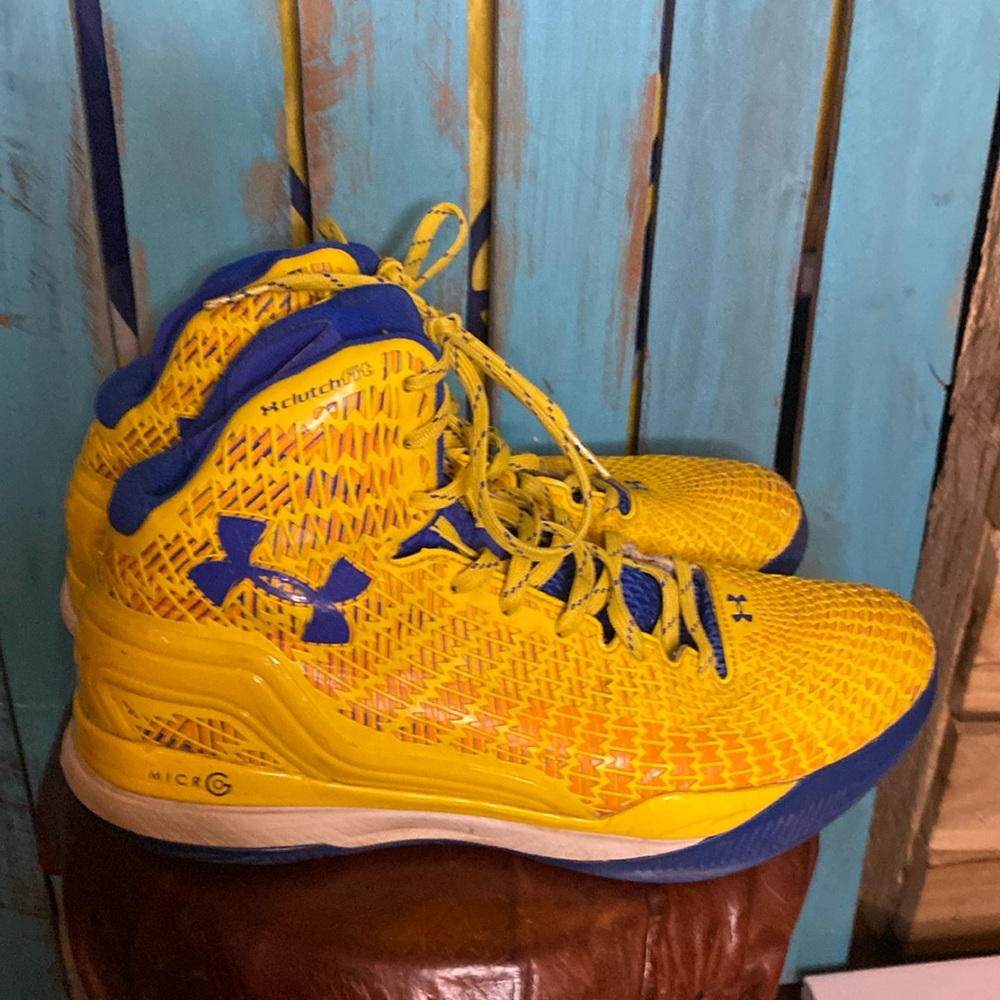 Under Armour Yellow and Blue Athletic Shoes